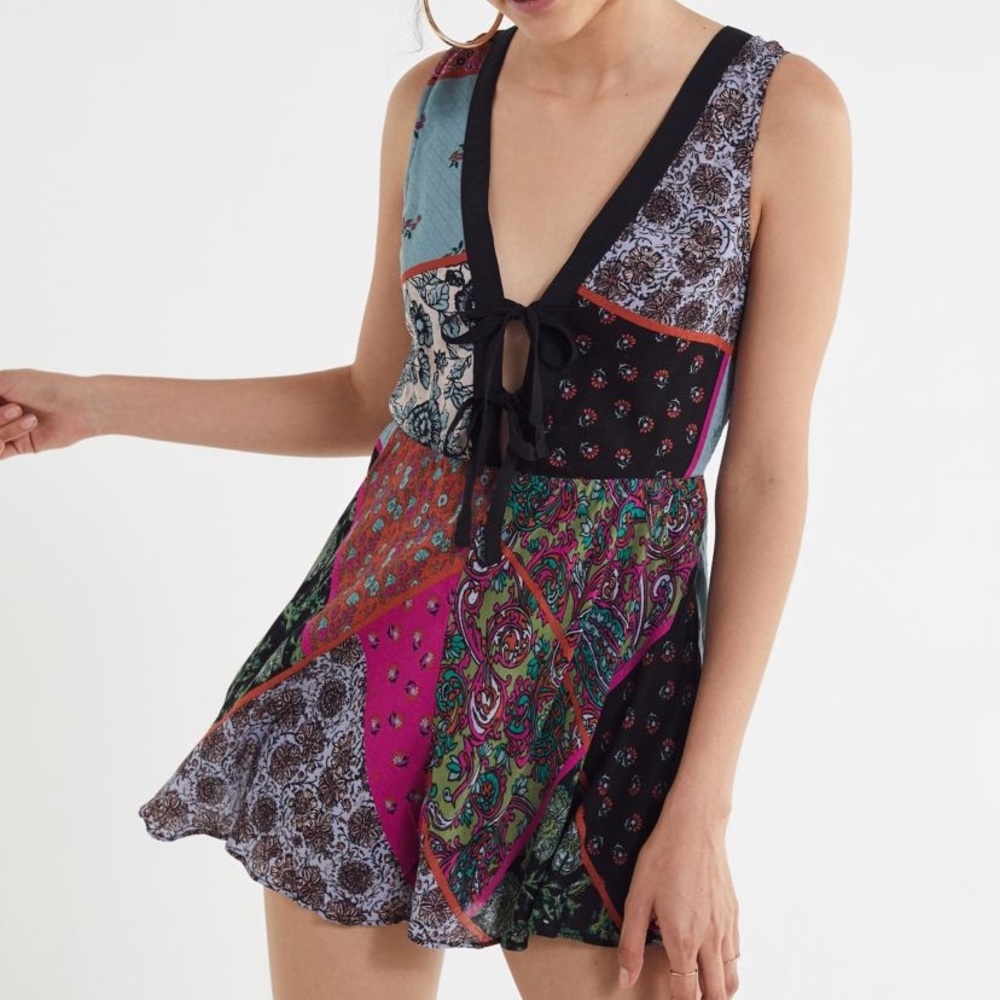 UO Mariette double Tie-Front Romper